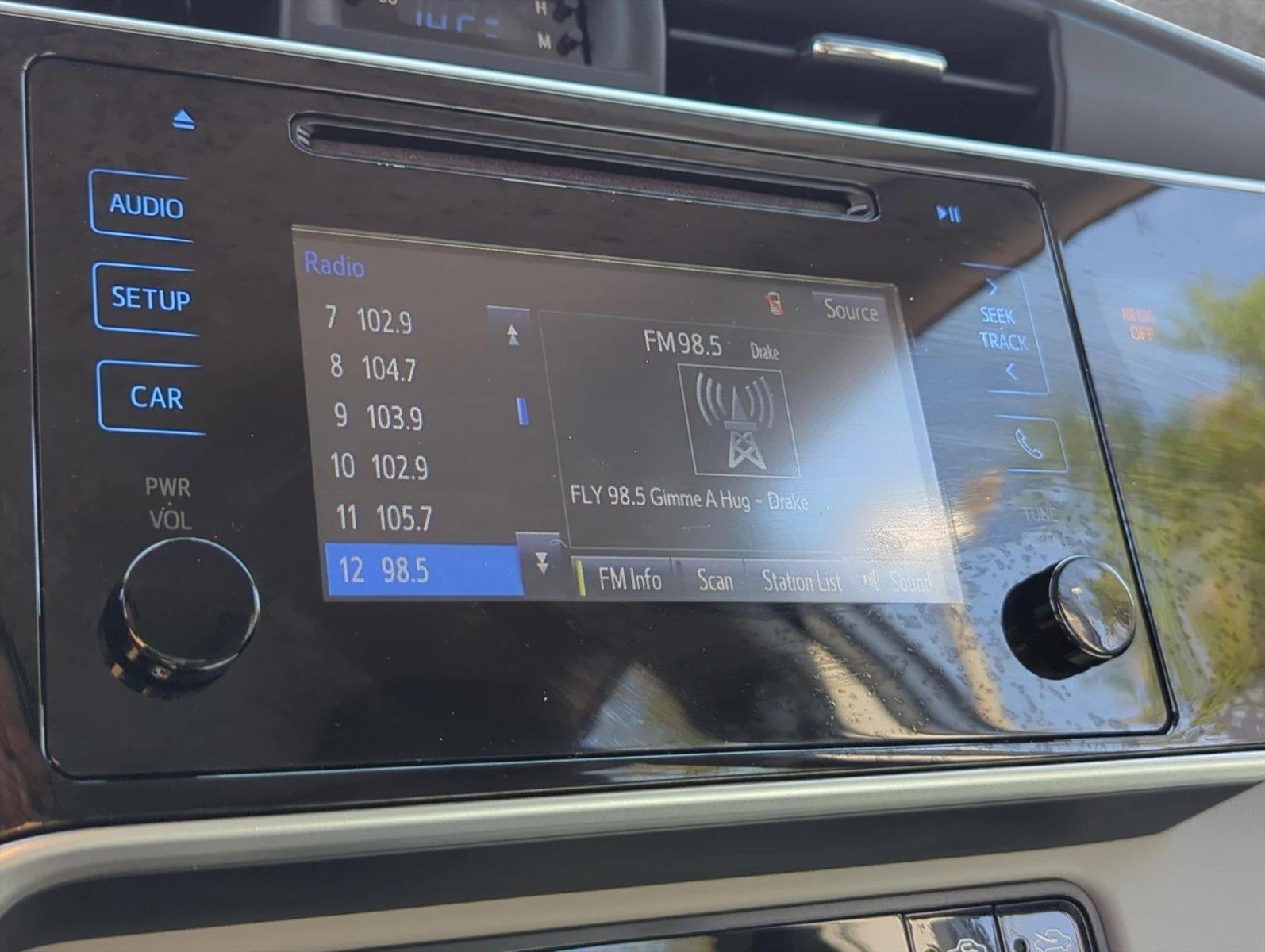 2019 Toyota Corolla Vehicle Photo in Ft. Myers, FL 33907