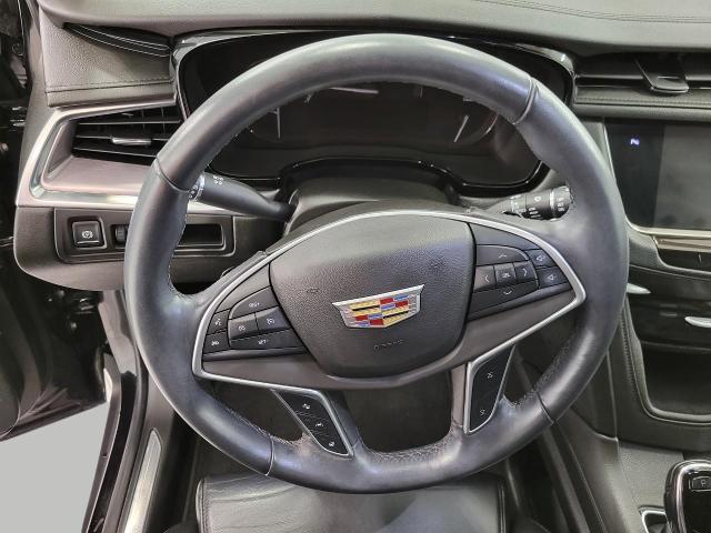 2017 Cadillac XT5 Vehicle Photo in APPLETON, WI 54914-4656