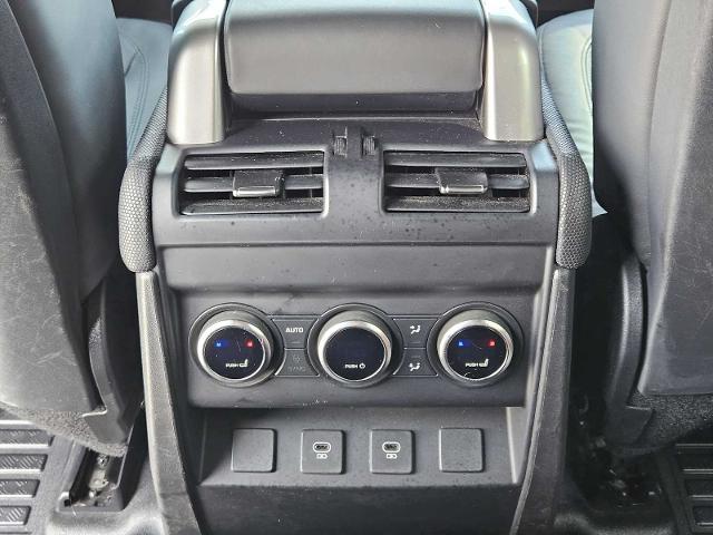 2024 Defender Vehicle Photo in AUSTIN, TX 78717
