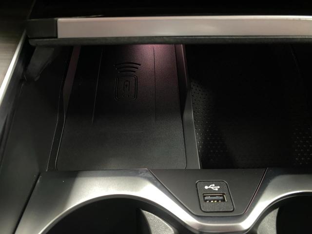 2025 BMW X7 xDrive40i Vehicle Photo in Appleton, WI 54913