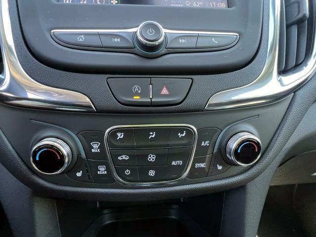 2022 Chevrolet Equinox Vehicle Photo in Roslyn, NY 11576