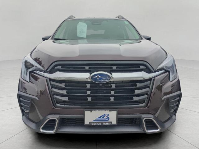 2025 Subaru Ascent Vehicle Photo in Green Bay, WI 54304