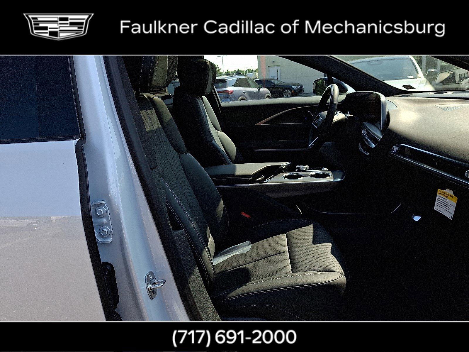 2025 Cadillac LYRIQ Vehicle Photo in MECHANICSBURG, PA 17050-1707