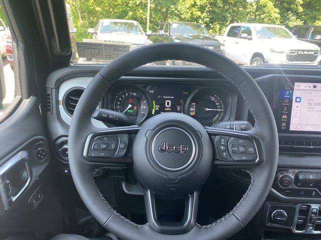 2025 Jeep Wrangler 4xe Vehicle Photo in Doylsetown, PA 18901