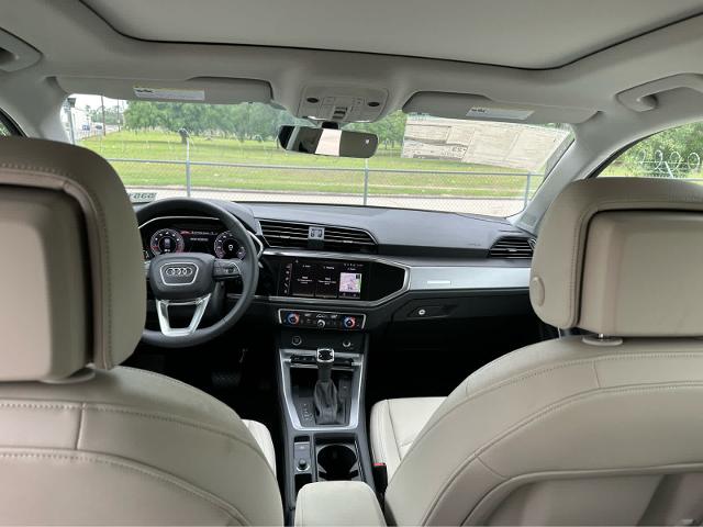 2024 Audi Q3 Vehicle Photo in HOUSTON, TX 77090