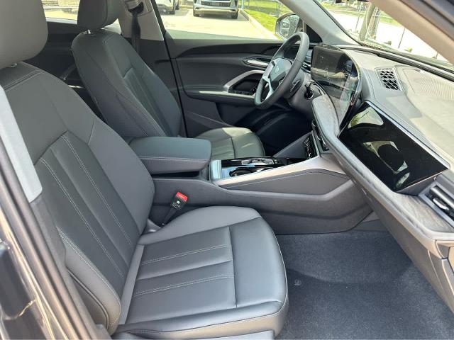 2025 Audi Q5 Vehicle Photo in HOUSTON, TX 77090