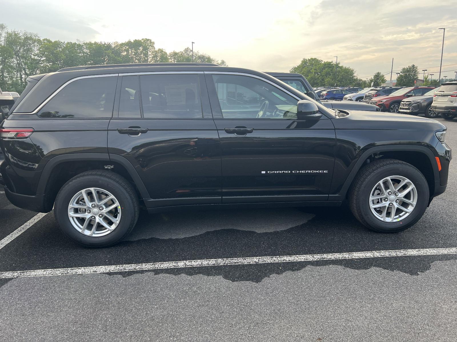 2025 Jeep Grand Cherokee Vehicle Photo in Mechanicsburg, PA 17050-1707