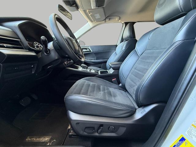 2023 Mitsubishi Outlander Vehicle Photo in Appleton, WI 54914