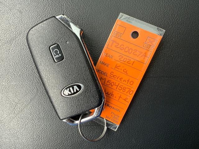 2021 Kia Sorento Hybrid Vehicle Photo in Appleton, WI 54914