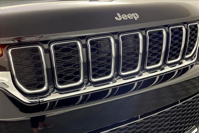 2024 Jeep Grand Cherokee Vehicle Photo in Tulsa, OK 74129