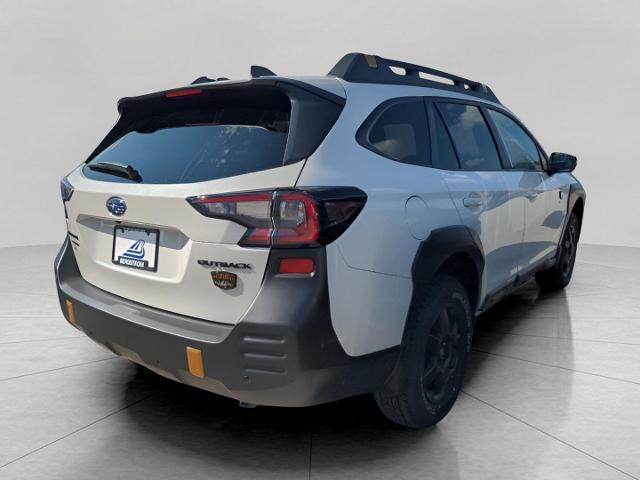 2025 Subaru Outback Vehicle Photo in Green Bay, WI 54304