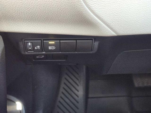 2024 Toyota Corolla Cross Vehicle Photo in DENTON, TX 76210-9321