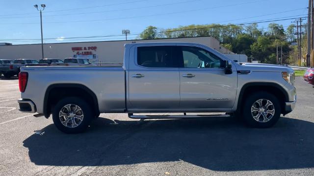 2021 GMC Sierra 1500 Vehicle Photo in MOON TOWNSHIP, PA 15108-2571