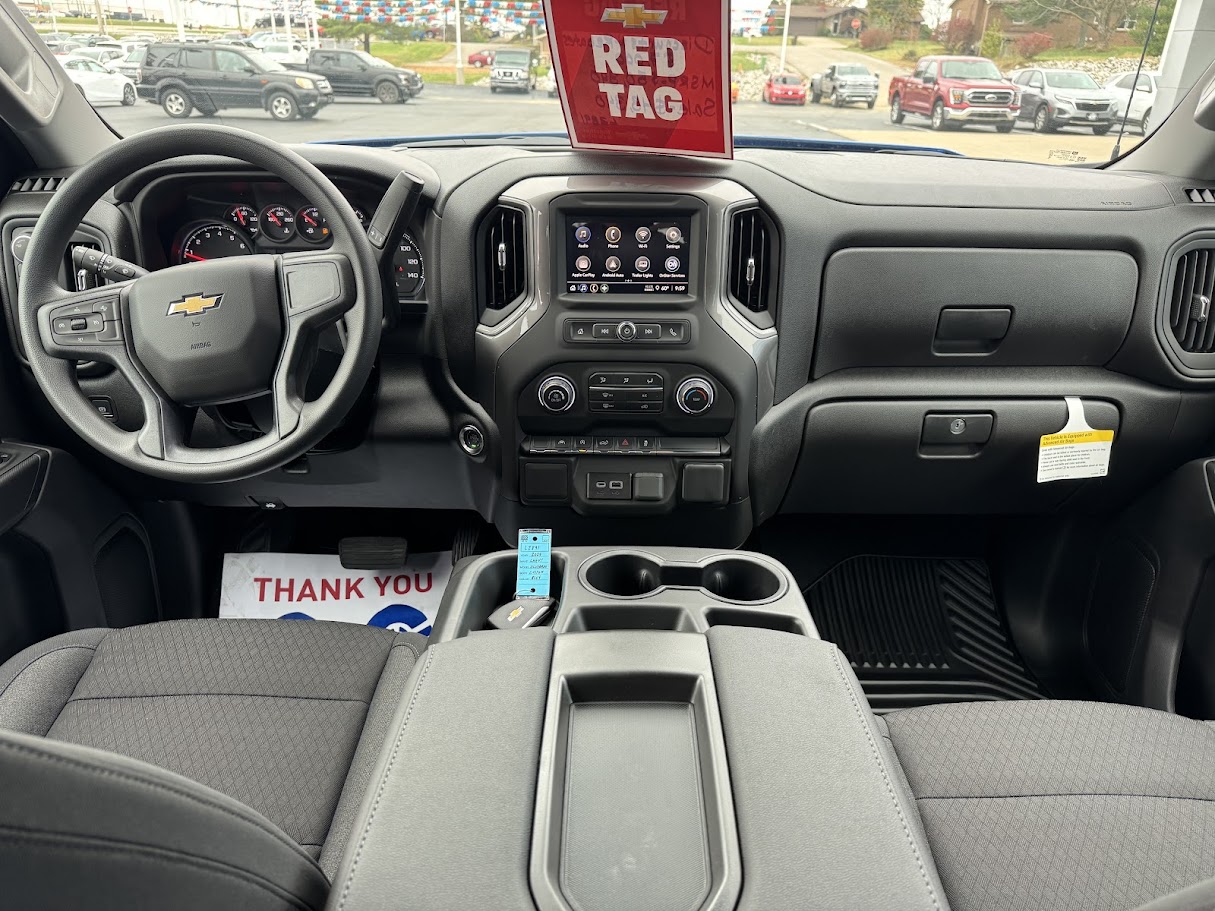 2025 Chevrolet Silverado 1500 Vehicle Photo in BOONVILLE, IN 47601-9633