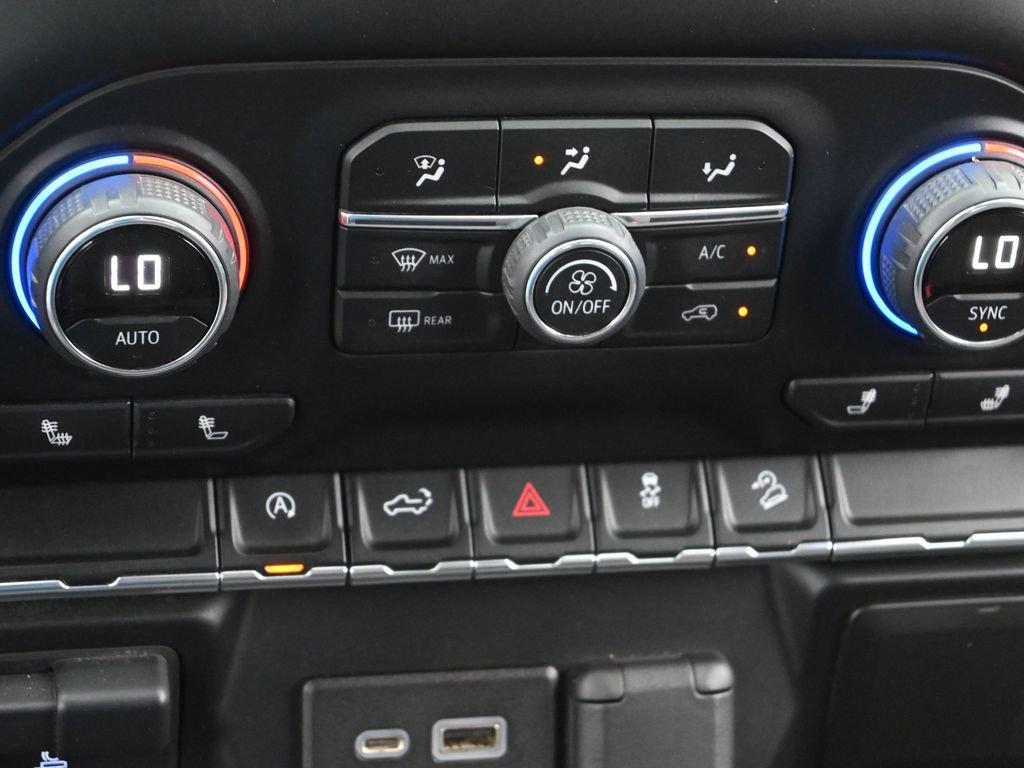 2019 Chevrolet Silverado 1500 Vehicle Photo in Cedar Rapids, IA 52402
