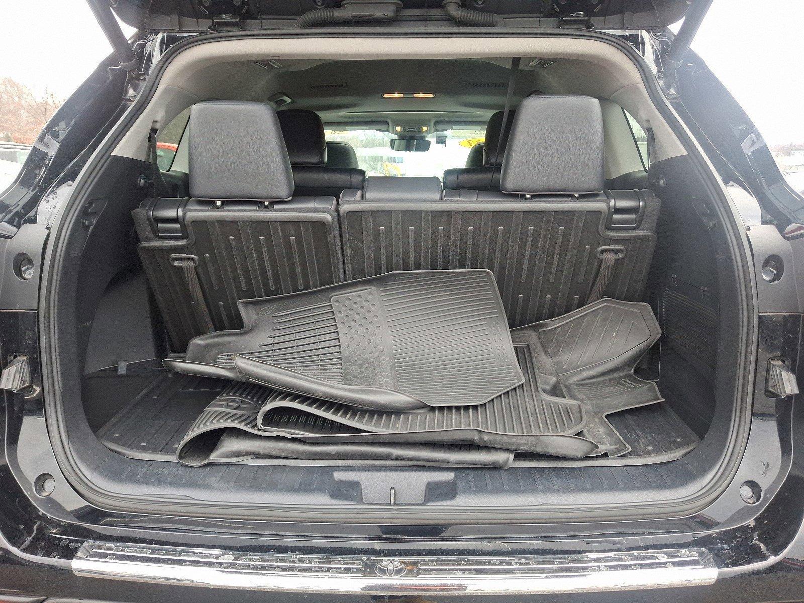 2023 Toyota Highlander Vehicle Photo in Harrisburg, PA 17111