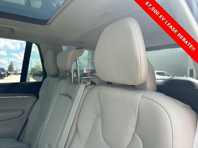 2025 Volvo XC90 Plug-In Hybrid Vehicle Photo in Grapevine, TX 76051