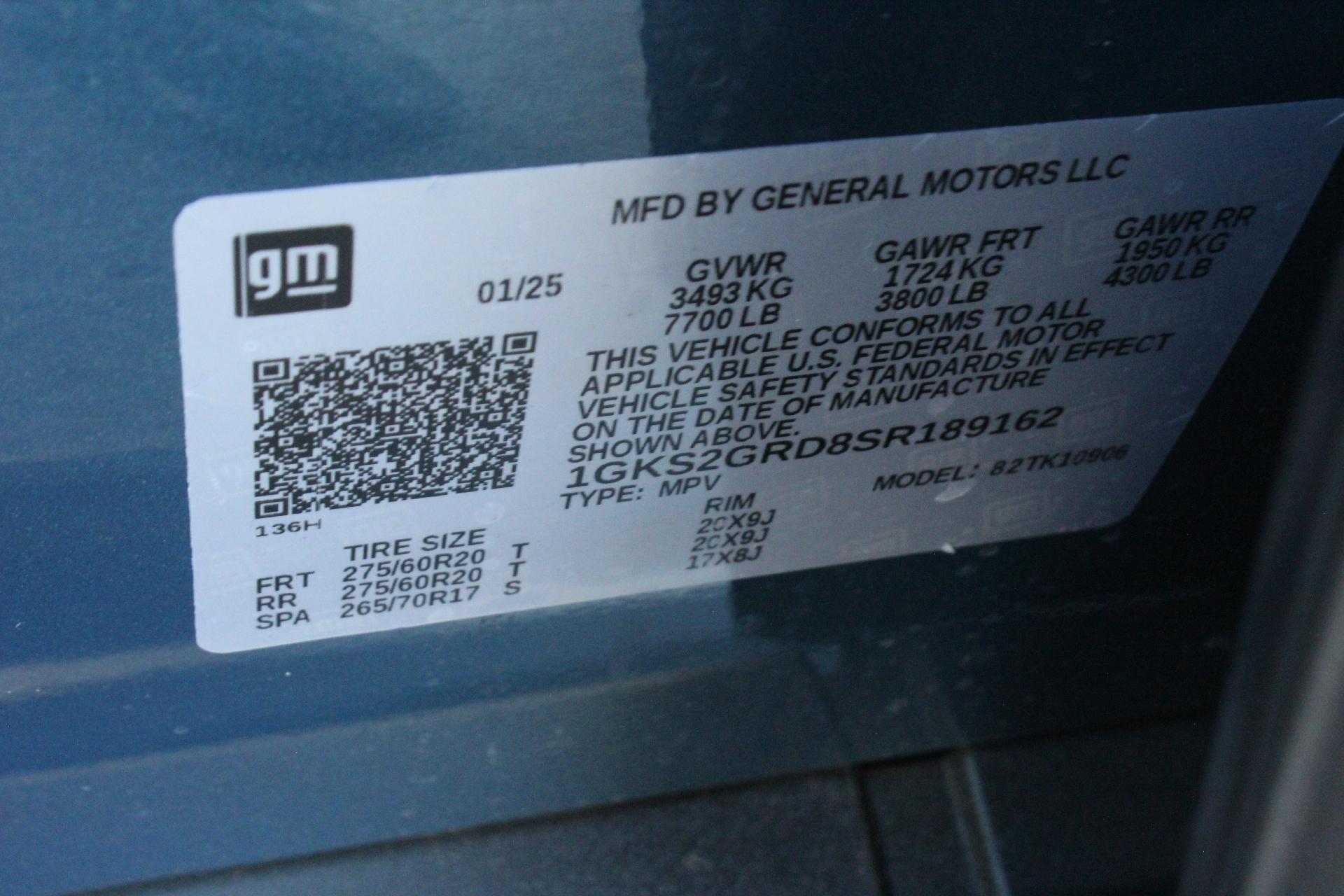 2025 GMC Yukon XL Vehicle Photo in AURORA, CO 80012-4011