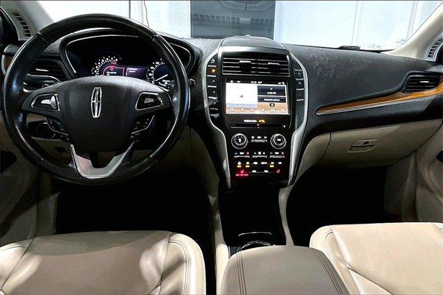 2019 Lincoln MKC Vehicle Photo in TOPEKA, KS 66609-0000