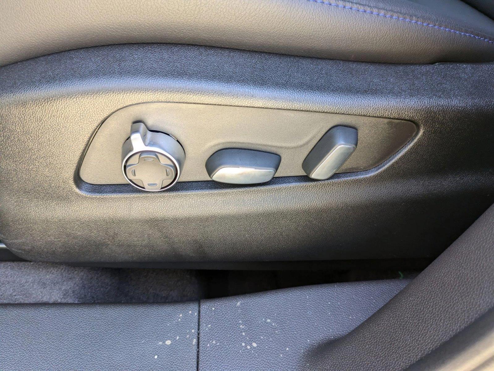 2025 Cadillac XT4 Vehicle Photo in CORPUS CHRISTI, TX 78412-4902