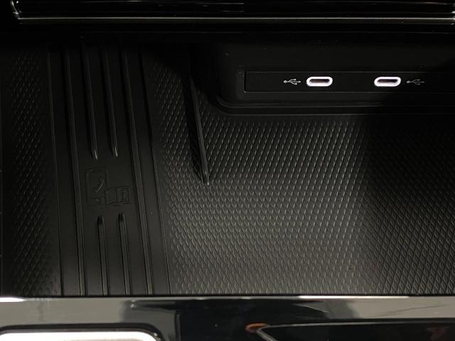 2025 Volkswagen Atlas Cross Sport Vehicle Photo in Appleton, WI 54913
