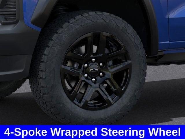 2025 Chevrolet Colorado Vehicle Photo in BROCKTON, MA 02301-7113