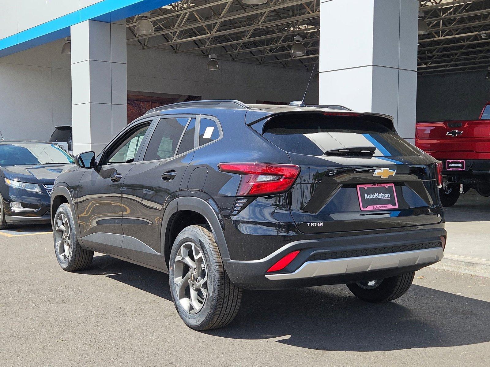 2025 Chevrolet Trax Vehicle Photo in PEORIA, AZ 85382-3715