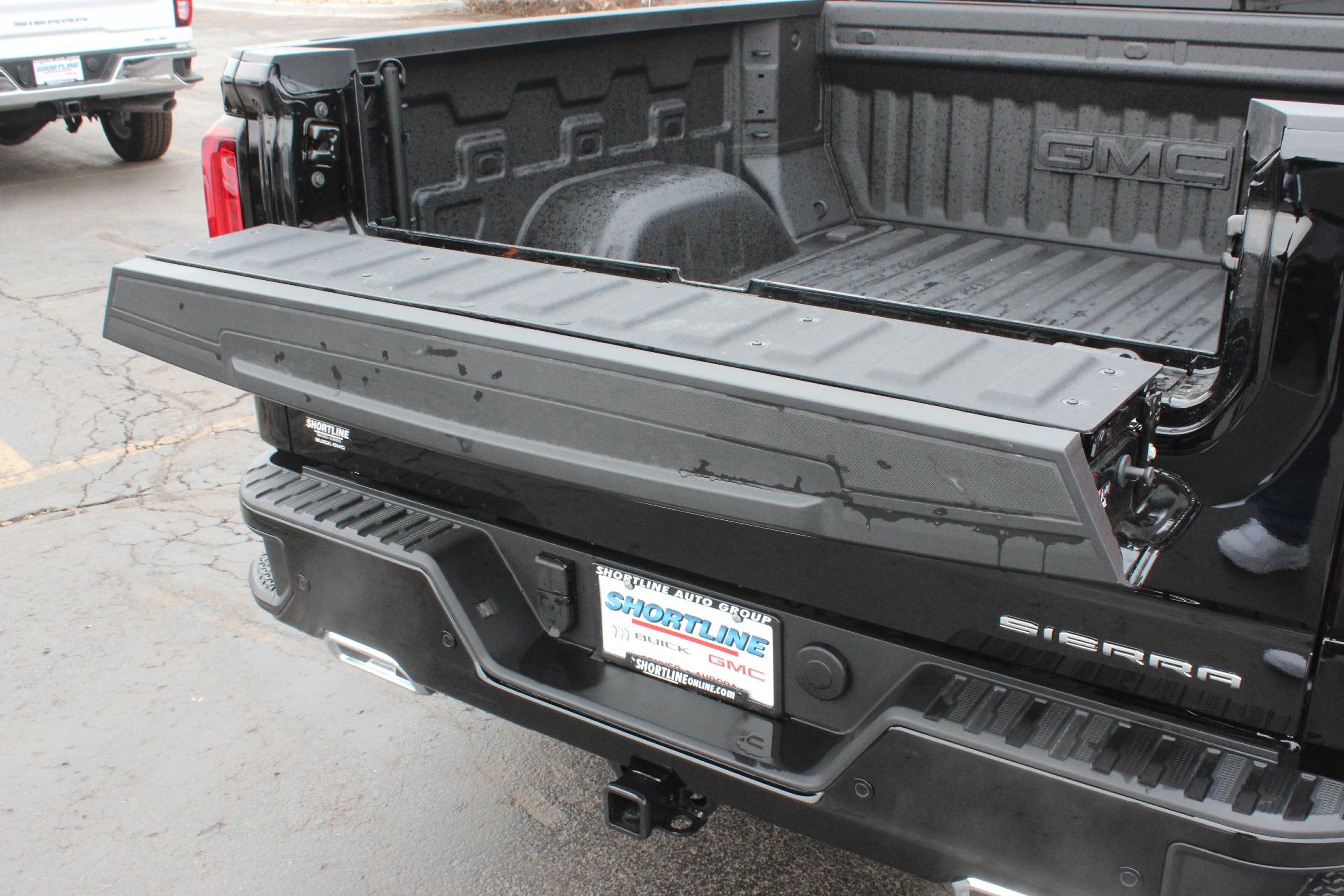 2025 GMC Sierra 1500 Vehicle Photo in AURORA, CO 80012-4011