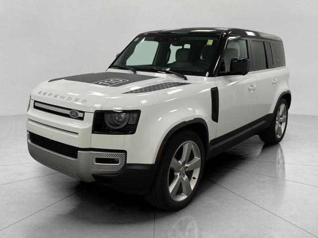 2024 Defender Vehicle Photo in Appleton, WI 54913