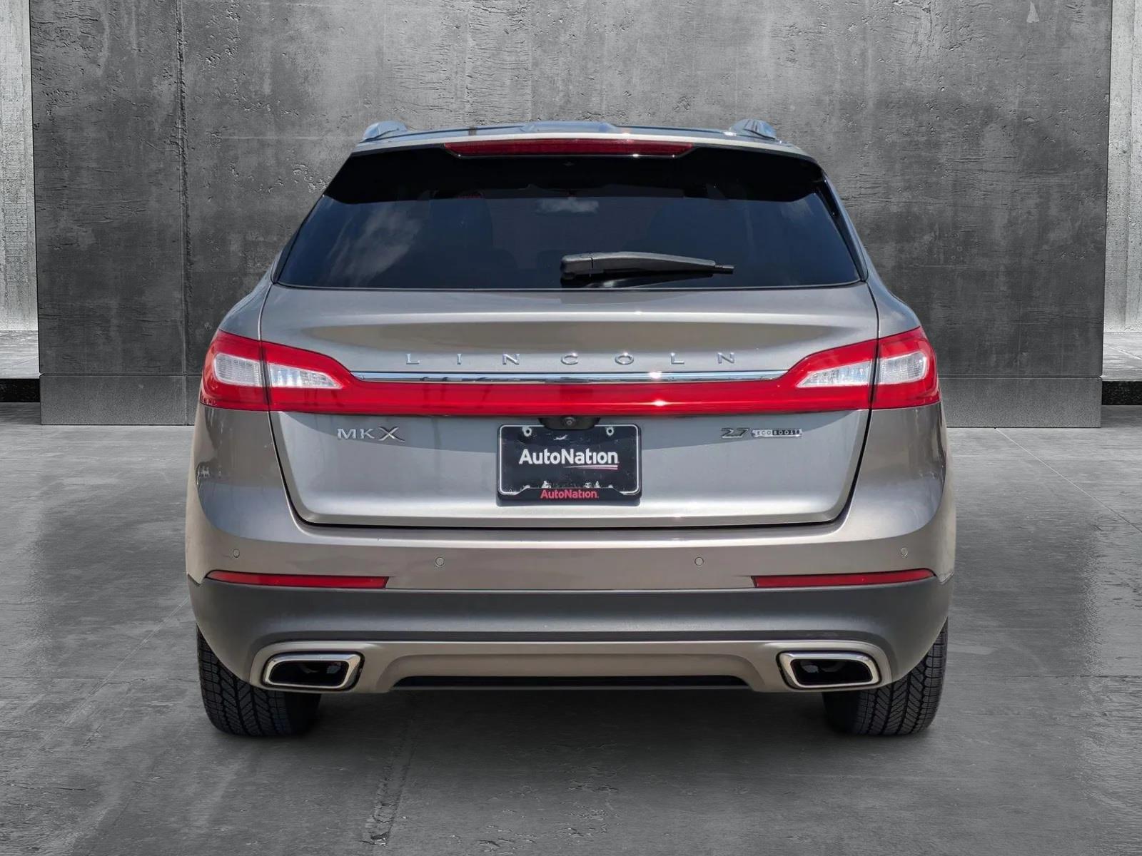 2016 Lincoln MKX Vehicle Photo in Tustin, CA 92782