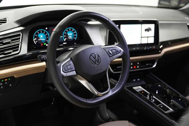 2024 Volkswagen Atlas Cross Sport Vehicle Photo in GRAPEVINE, TX 76051
