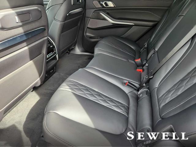 2026 BMW X7 M60i Vehicle Photo in PLANO, TX 75024