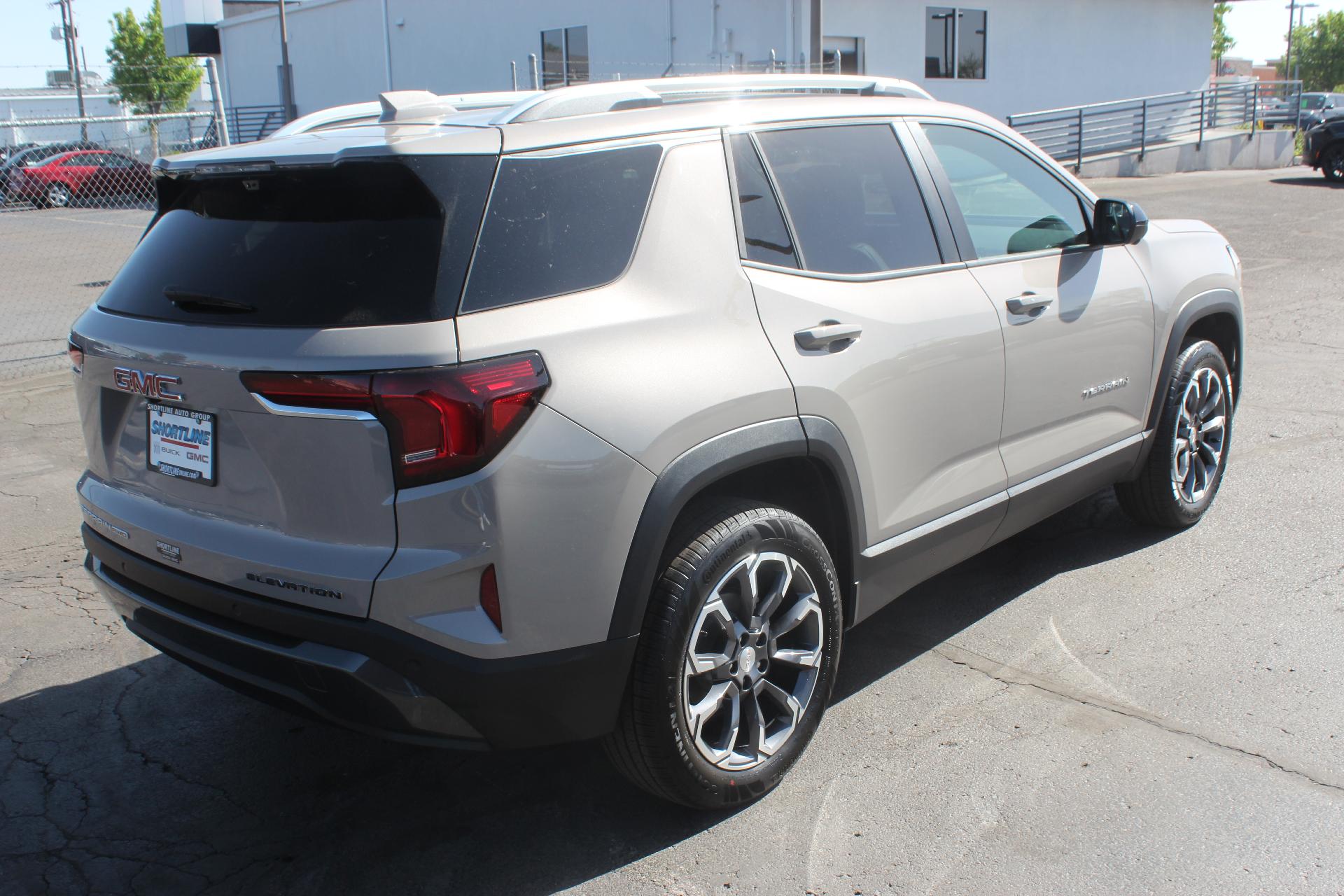 2026 GMC Terrain Vehicle Photo in AURORA, CO 80012-4011