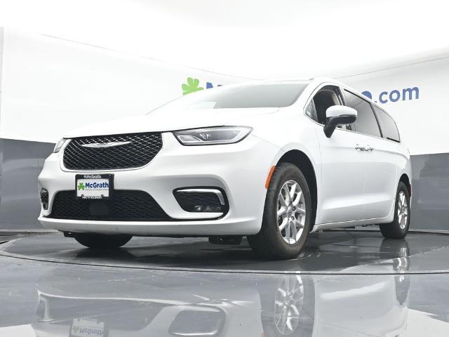 2023 Chrysler Pacifica Vehicle Photo in Cedar Rapids, IA 52402