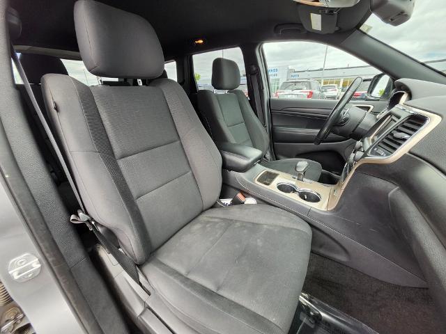 2015 Jeep Grand Cherokee Vehicle Photo in GREEN BAY, WI 54304-5303