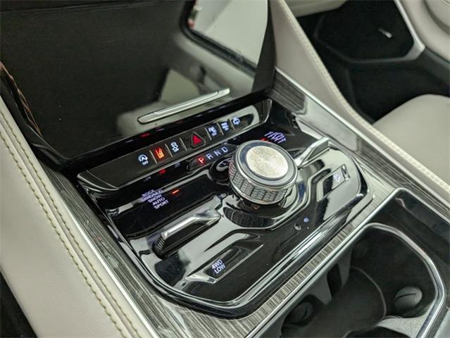 2022 Jeep Wagoneer Vehicle Photo in ENGLEWOOD, CO 80113-6708