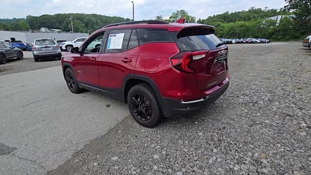 2023 GMC Terrain Vehicle Photo in Pleasant Hills, PA 15236