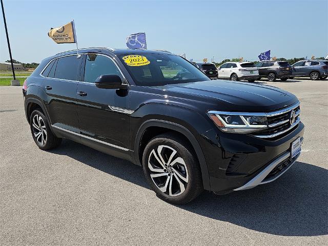 2023 Volkswagen Atlas Cross Sport Vehicle Photo in EASTLAND, TX 76448-3020