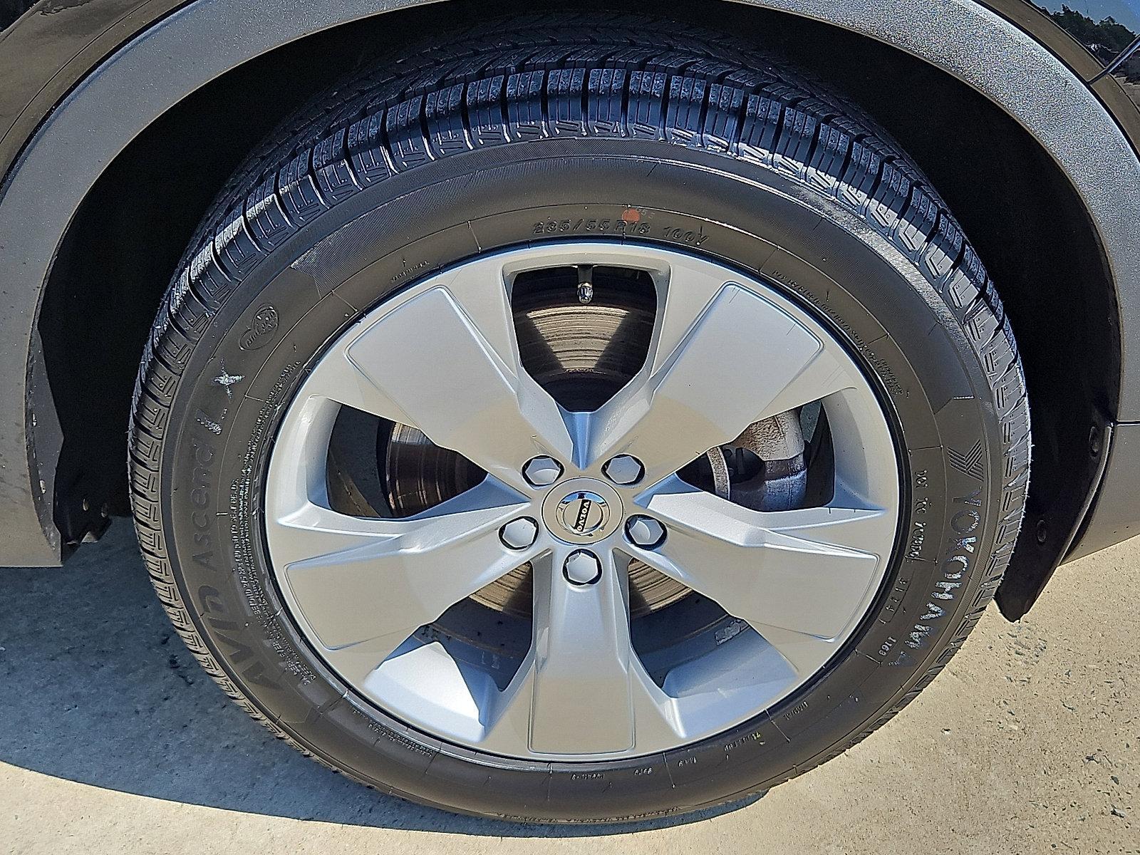 2019 Volvo XC40 Vehicle Photo in Trevose, PA 19053