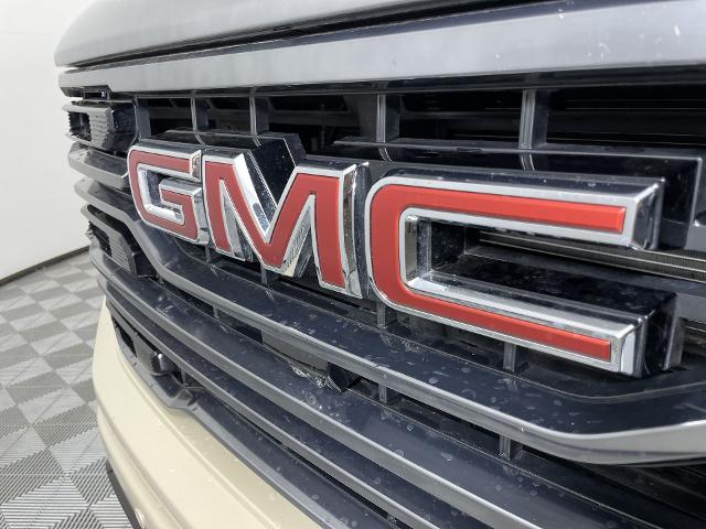 2023 GMC Sierra 1500 Vehicle Photo in GILBERT, AZ 85297-0402