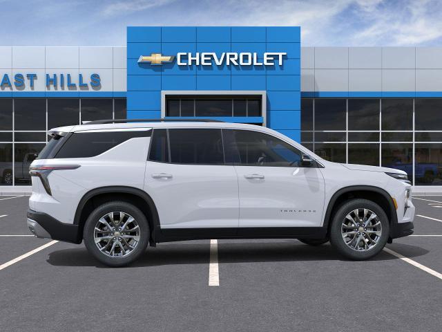 2025 Chevrolet Traverse Vehicle Photo in Roslyn, NY 11576