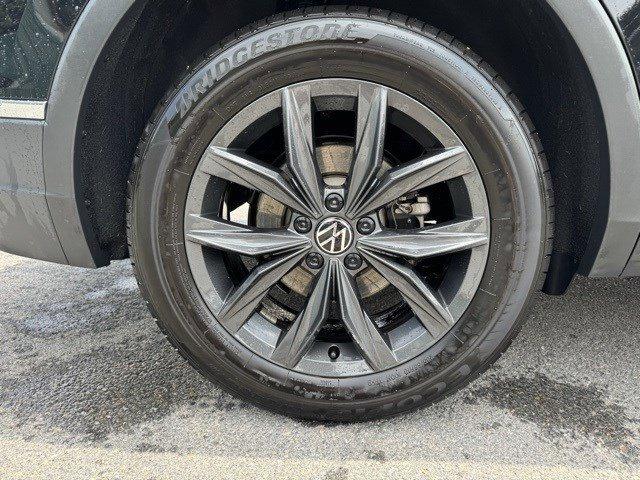 2024 Volkswagen Tiguan Vehicle Photo in Mechanicsburg, PA 17050-1707
