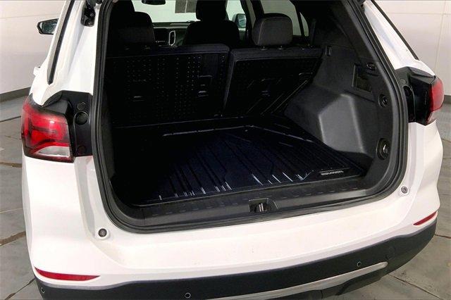 2024 Chevrolet Equinox Vehicle Photo in INDEPENDENCE, MO 64055-1314