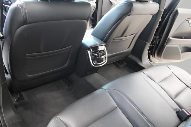 2017 Cadillac XTS Vehicle Photo in Green Bay, WI 54304