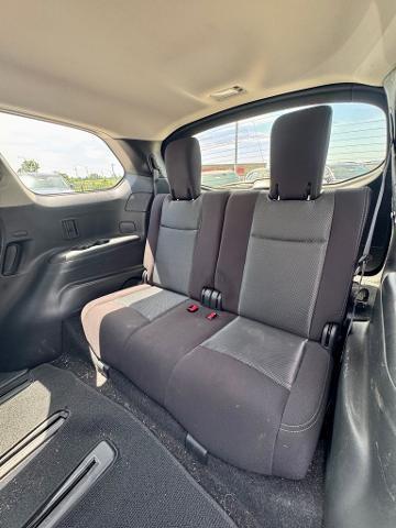 2017 Nissan Pathfinder Vehicle Photo in Lees Summit, MO 64086