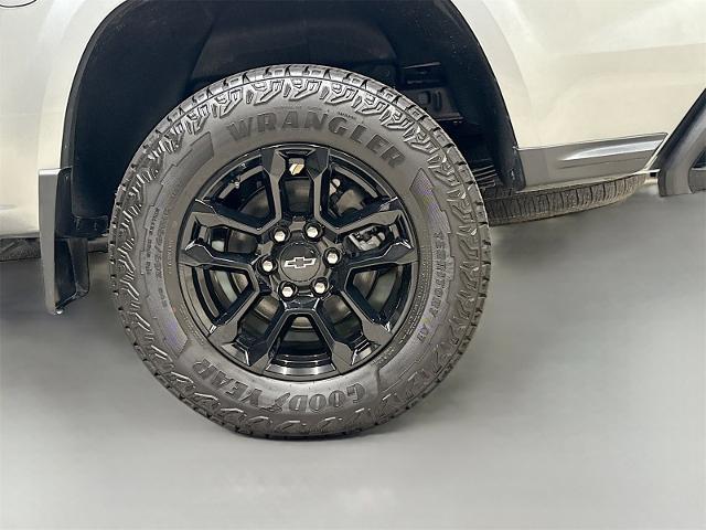 2025 Chevrolet Colorado Vehicle Photo in EVERETT, WA 98203-5662