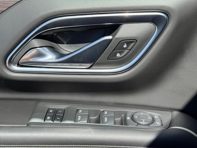2021 Chevrolet Tahoe Vehicle Photo in COLUMBIA, MO 65203-3903