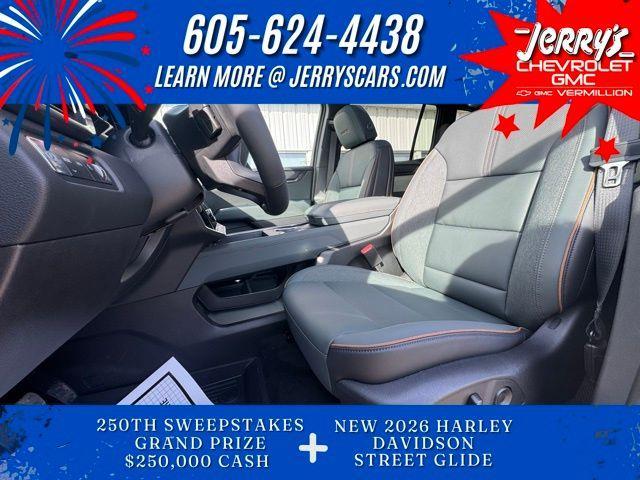 View vehicle photo 4