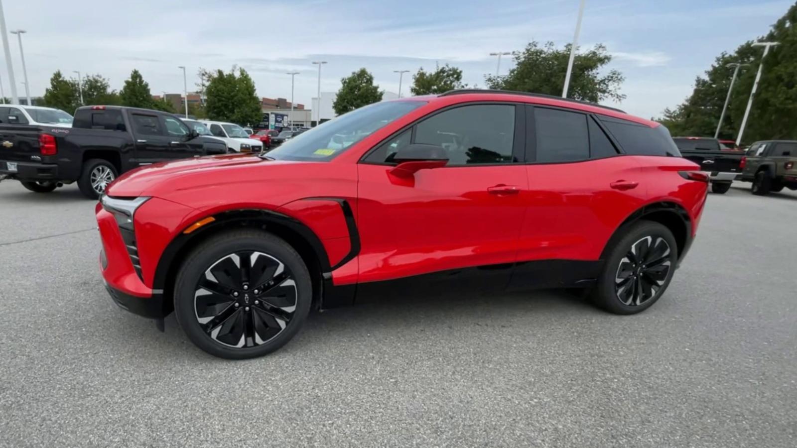 2024 Chevrolet Blazer EV Vehicle Photo in BENTONVILLE, AR 72712-4322