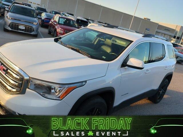 2018 GMC Acadia Vehicle Photo in Cedar Rapids, IA 52402